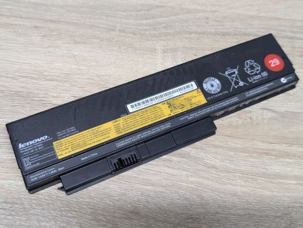 Б/В Оригінальна акумуляторна батарея Lenovo 42T4901,42T4902