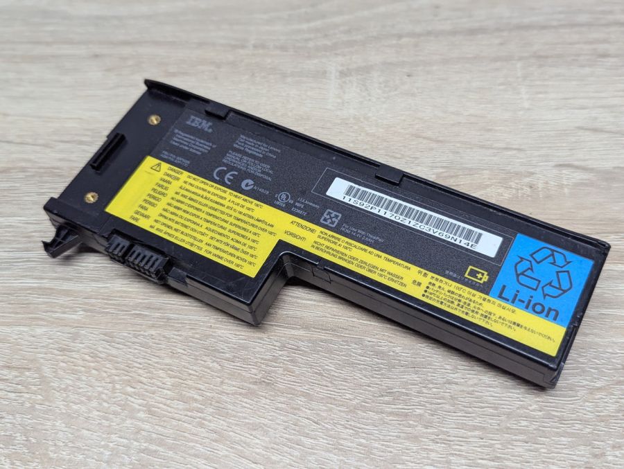 Б/В Акумуляторна батарея IBM 93P5028,92P1170