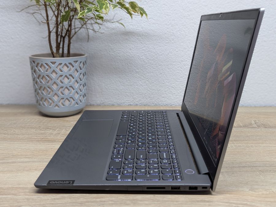 Ноутбук Б/В Lenovo ThinkBook 15-IML, Intel Core i5-10210U, DDR4 16 GB, SSD 128GB + HDD 500GB, 15" Full HD