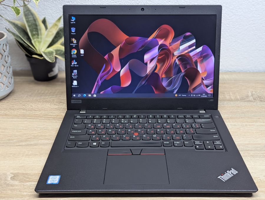 Уцінка! Ноутбук Б/В Lenovo ThinkPad L480, Intel Core i5-8250U, DDR4 8 GB, SSD 128GB, 14" UHD