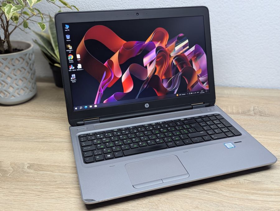 Уцінка! Ноутбук Б/В HP ProBook 650 G3, Intel Core i5-7200U, DDR4 8 GB, SSD 128GB, 15.6" Full HD