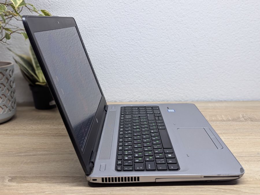 Уцінка! Ноутбук Б/В HP ProBook 650 G3, Intel Core i5-7200U, DDR4 8 GB, SSD 128GB, 15.6" Full HD
