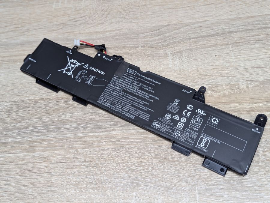 Б/В Оригінальна акумуляторна батарея HP SS03XL