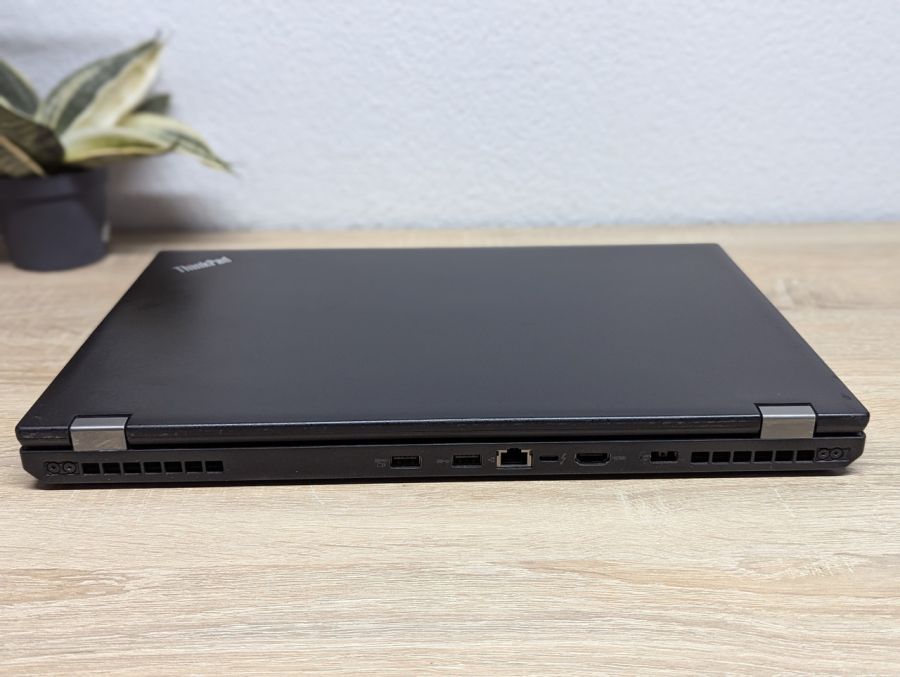 Ноутбук Б/В Lenovo P51, Intel Core i7-7820HQ, DDR4 32 GB, SSD 512GB, NVIDIA Quadro M2200 4Gb, 15.6" Full HD