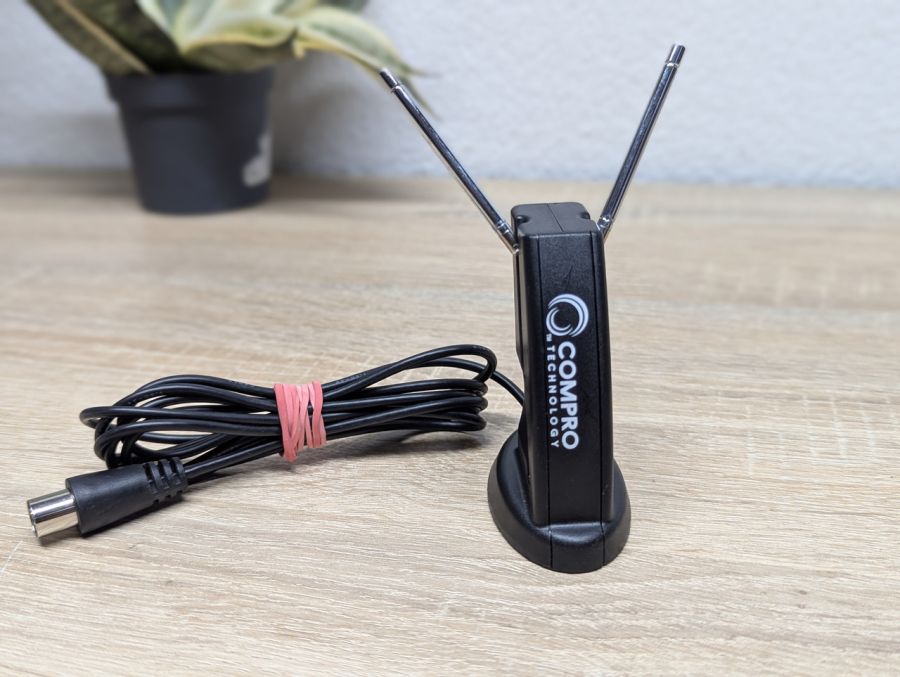 Б/В Кімнатна телевізійна антена Compro Technology