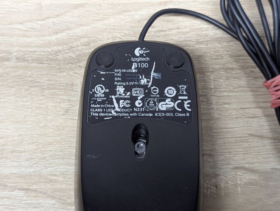 Новий Комп'ютерна миш Logitech B100 M-U0026