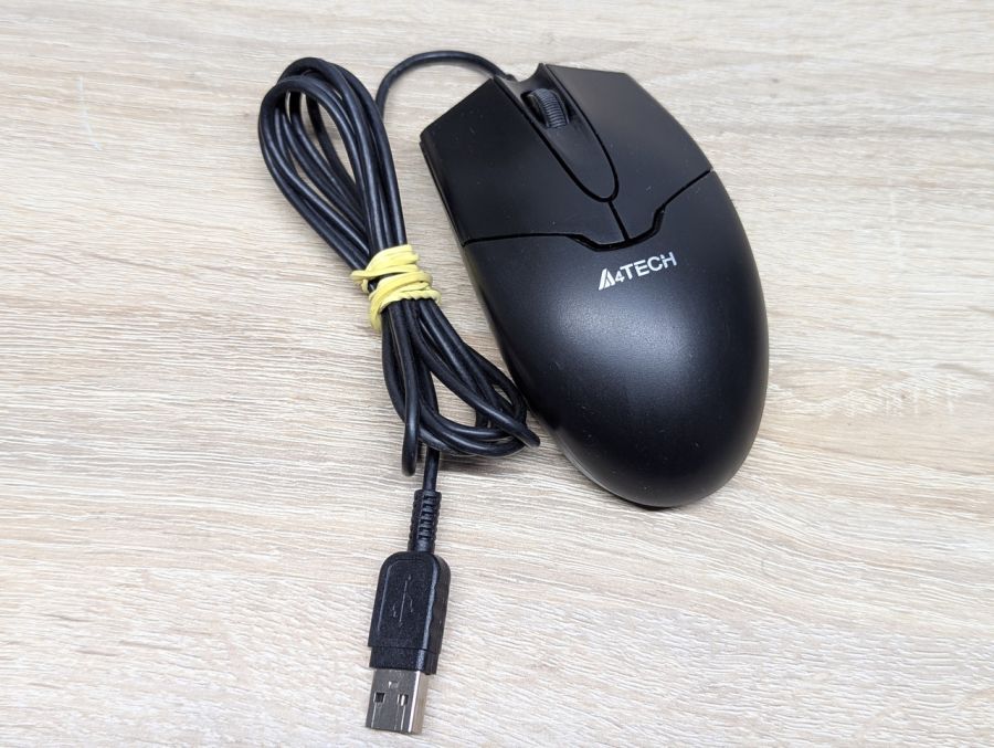 Новий Дротова оптична миш A4Tech OP-550NU