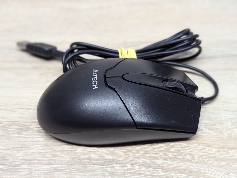 Новий Дротова оптична миш A4Tech OP-550NU