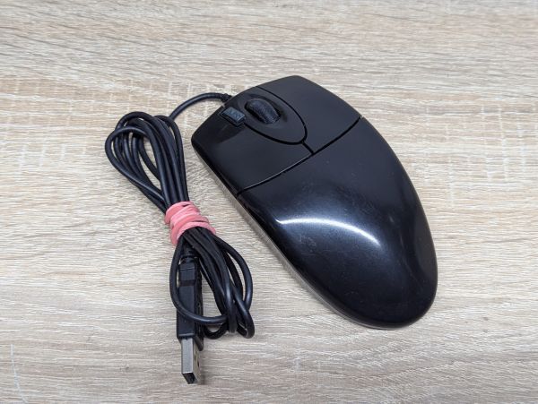 Б/В Провідна оптична миш A4Tech OP-620D