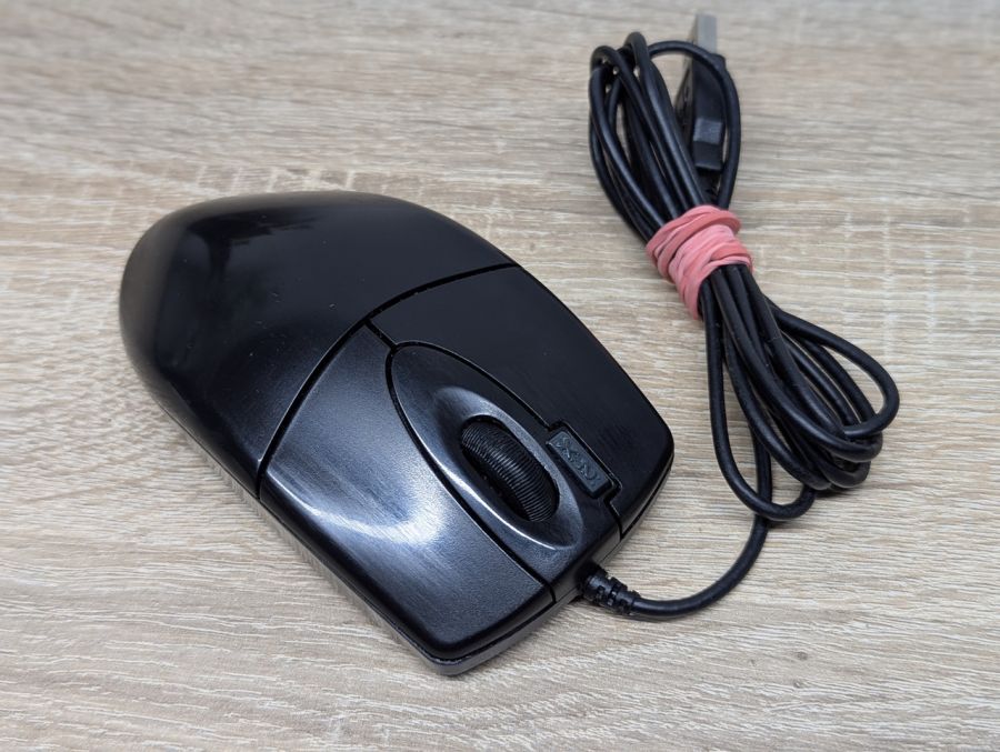 Б/В Провідна оптична миш A4Tech OP-620D