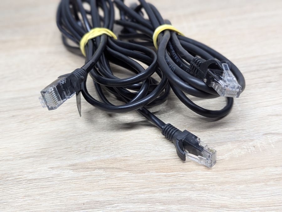 Б/В Ethernet-кабель 8Pin