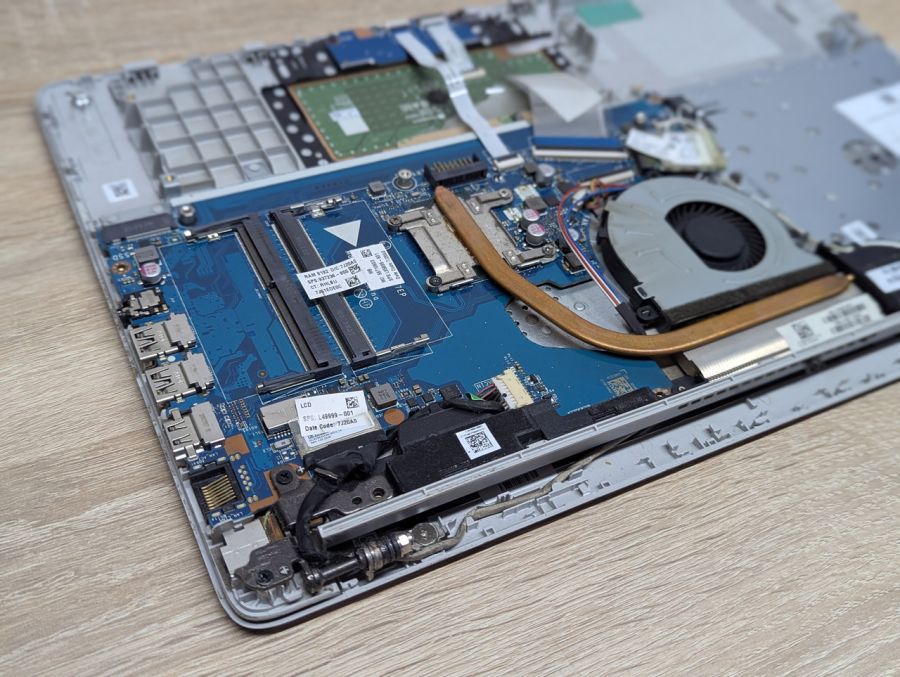 Б/В Материнська плата до ноутбуку HP 250 G7(оригінал),Intel Core i3-7100Н,L65699-601