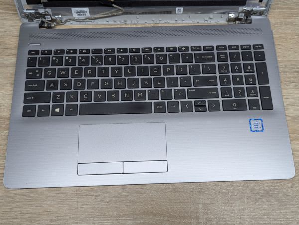 Б/В Верхня частина корпусу(Топкейс)+Клавіатура до ноутбука HP 250 G7