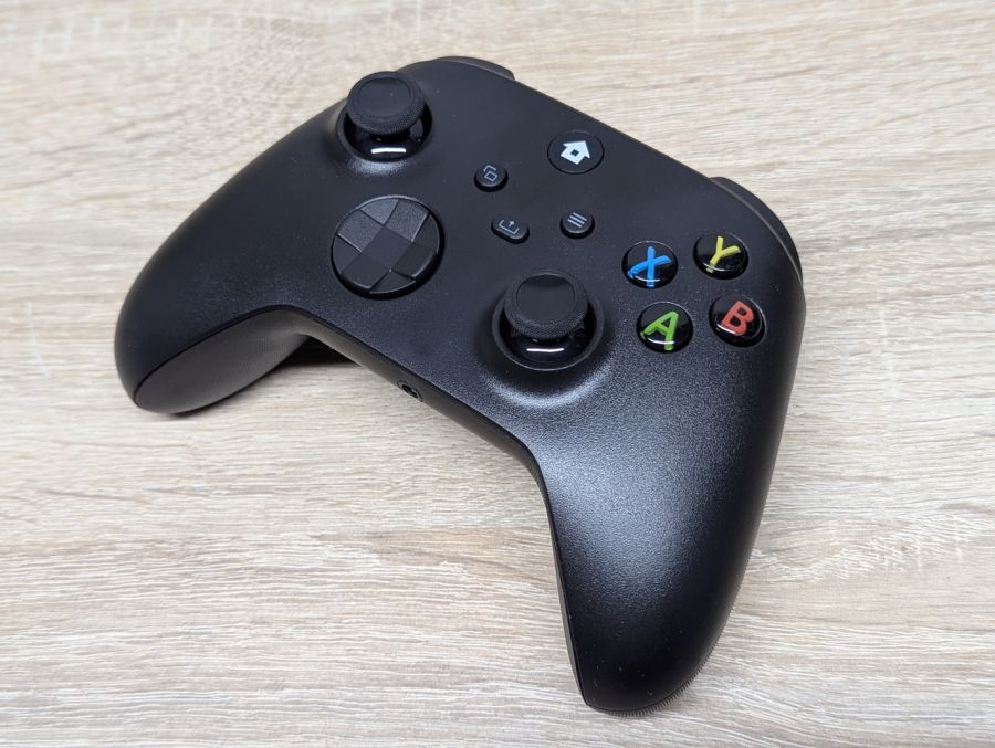 Новий Геймпад для консолей Xbox та ПК