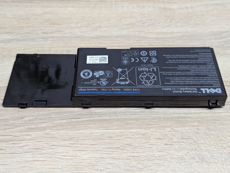 Б/В Оригінальна акумуляторна батарея Dell C565C [ProductHub SKU C565C]