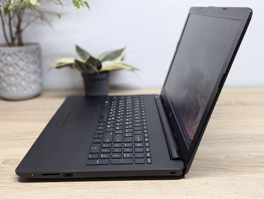 Ноутбук Б/В HP Laptop 15, AMD A6-9220, DDR4 8 GB, SSD 128GB, AMD Radeon R4, 15.6" [ProductHub SKU HP769]