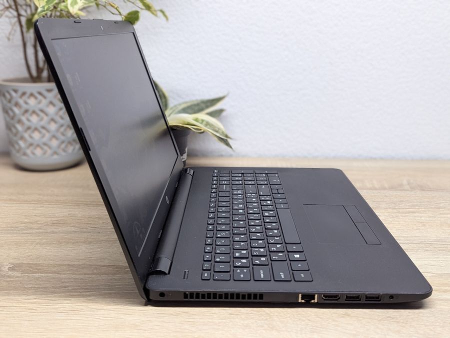 Ноутбук Б/В HP Laptop 15, AMD A6-9220, DDR4 8 GB, SSD 128GB, AMD Radeon R4, 15.6" [ProductHub SKU HP769]