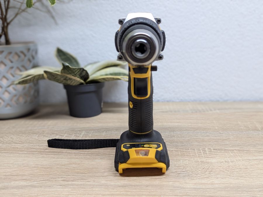 Новий Шуруповерт безщітковий ударний DeWALT DCD805