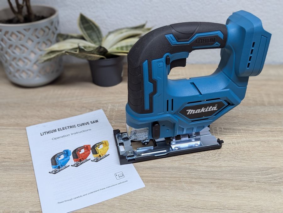 Новий Акумуляторний лобзик Makita DJV180Z (аналог)