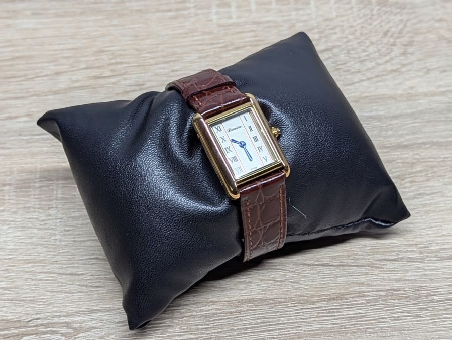 Новий Годинник Dimeine 6069