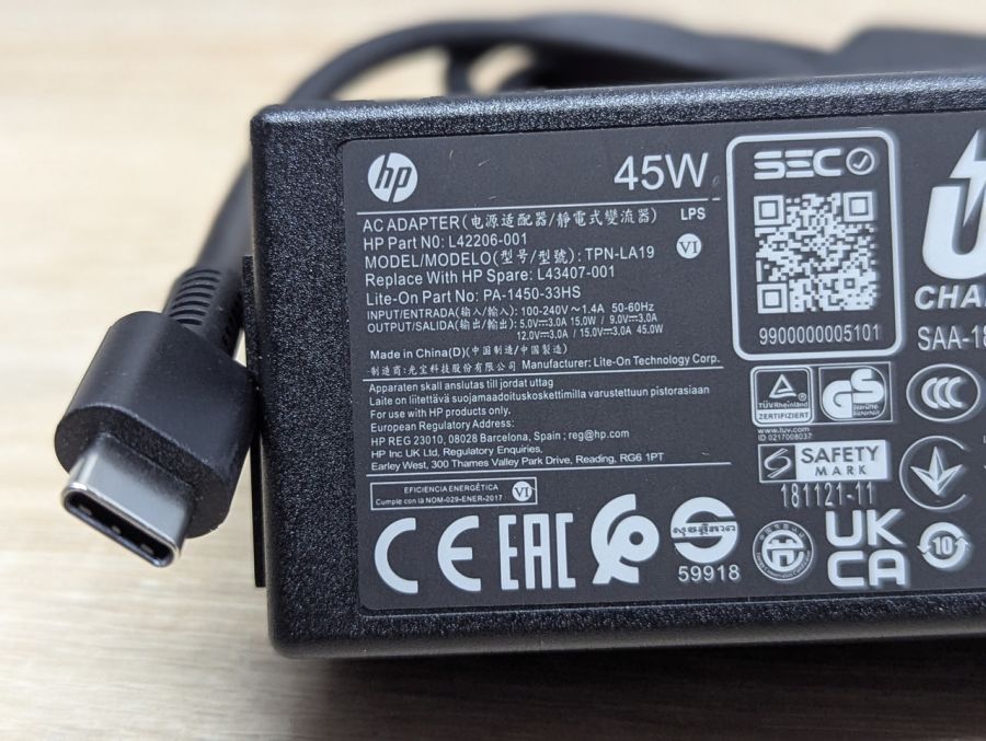 Б/В Адаптер живлення HP Type-C 45W