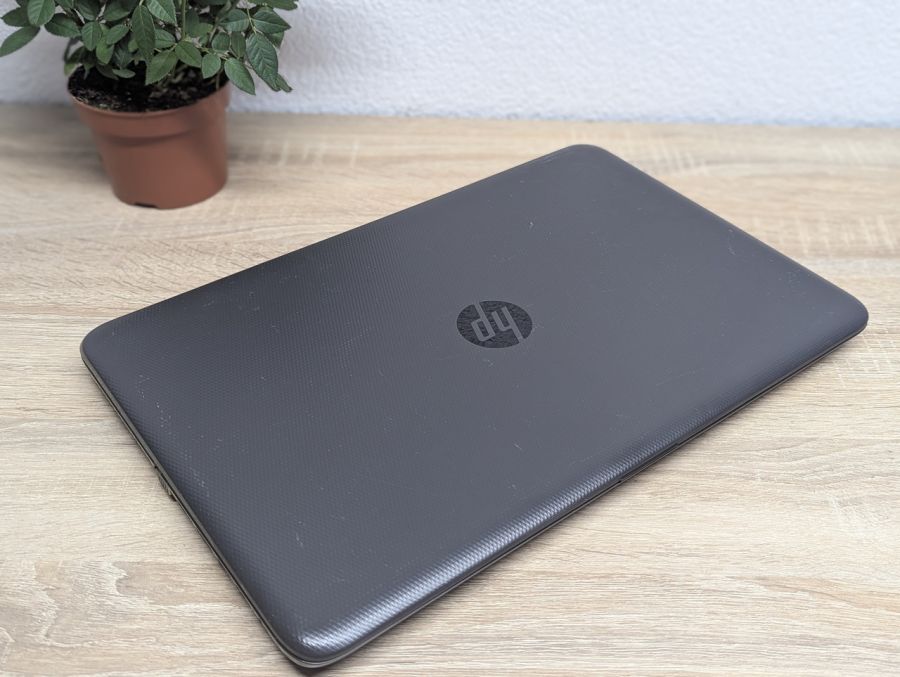 Уцінка! Ноутбук Б/В HP 250 G4, Intel Core i3-4005U, DDR3 8 GB, SSD 128GB, 15.6" HD