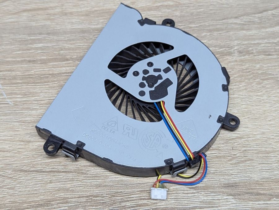 Б/В Вентилятор (кулер) системи охолодження для ноутбука HP 250,255 G4,G5,G6,G7