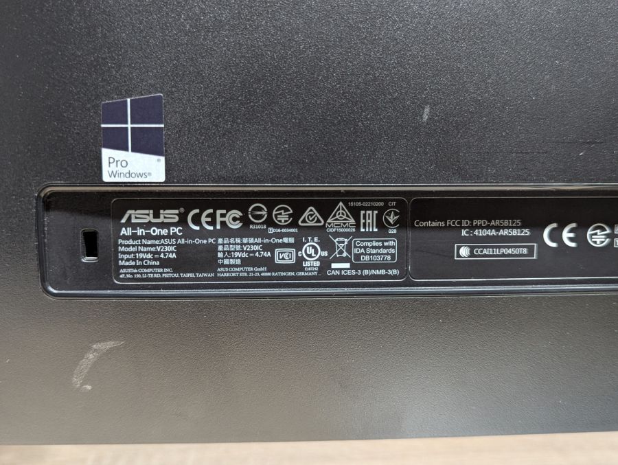 Б/В Моноблок ASUS All-in-One PC V230IC: i5-6500U,16 GB DDR4,SSD 256Gb