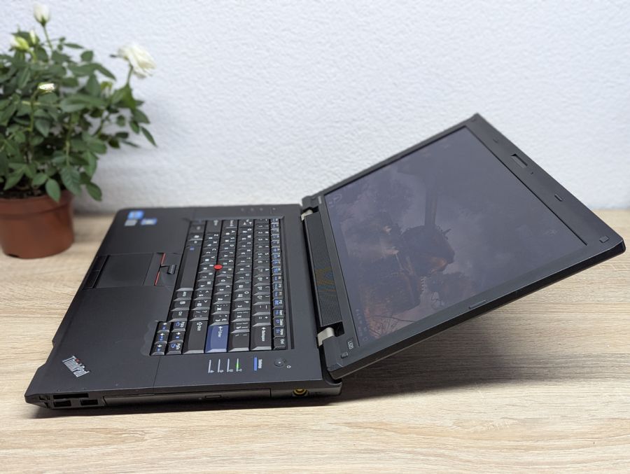 Ноутбук Б/В Lenovo L520, Intel Core i3-2330M, DDR3 8 GB, SSD 128GB, 15.6" HD