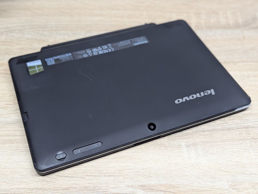 Уцінка!Планшет з клавіатурою Б/В Lenovo Ideapad Miix 300-10IBY:11 сенсорний, Intel Atom Z37735F,2 GB DDR3,SSD 32