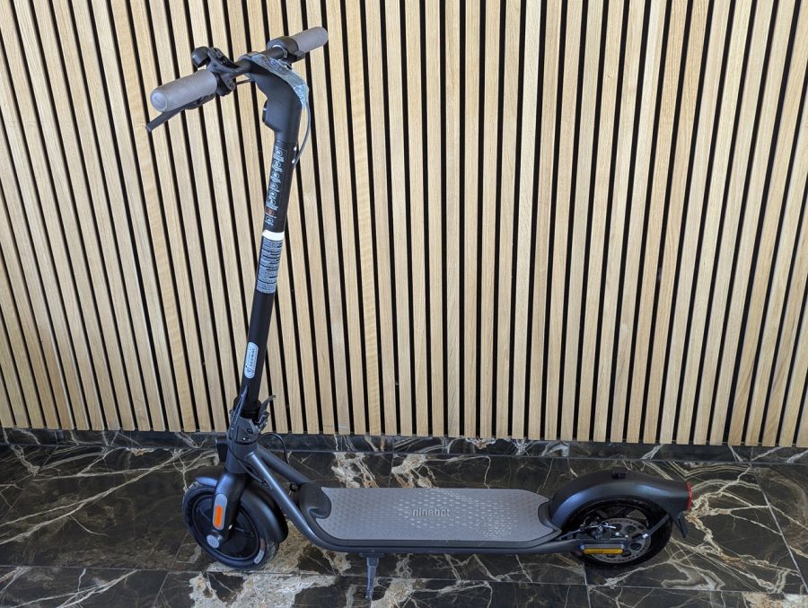 Б/В Електросамокат Segway Ninebot KickScooter F25E II