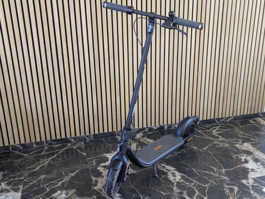 Б/В Електросамокат Segway Ninebot KickScooter F2