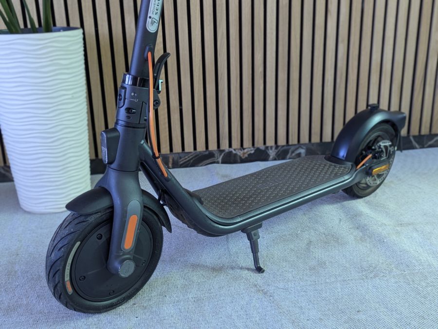 Б/В Електросамокат Ninebot KickScooter F30E