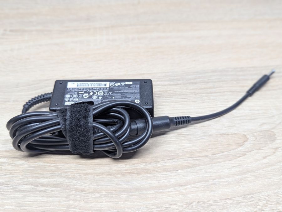 Б/В HP Blue Pin 45W 4.5*3.0 з перехідником