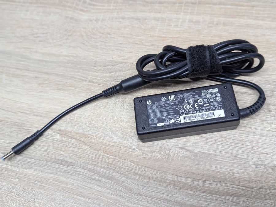 Б/В HP Blue Pin 45W 4.5*3.0 з перехідником