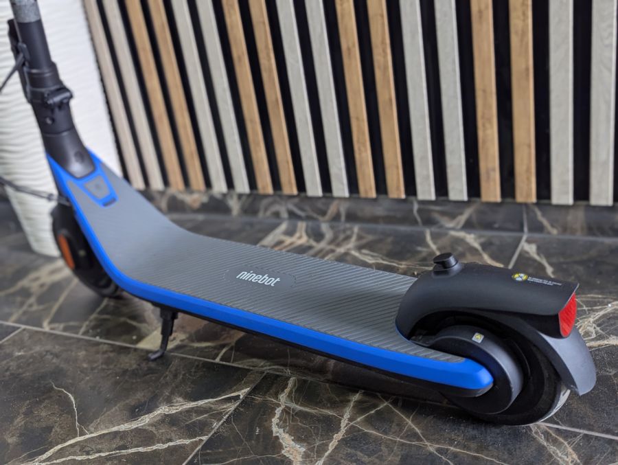 Б/В Електросамокат Ninebot eKickScooter C2 Pro модель 051404E (Дитячий)