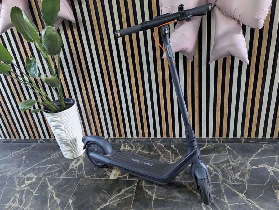 Б/В Електросамокат Segway Ninebot eKickScooter E2 Pro