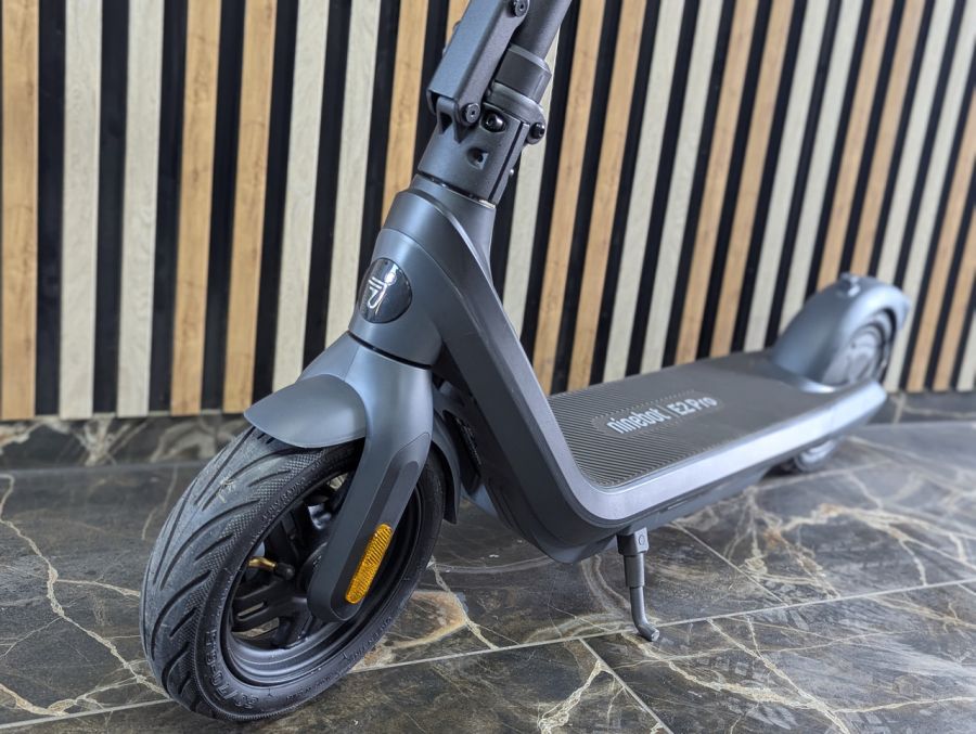 Б/В Електросамокат Segway Ninebot eKickScooter E2 Pro