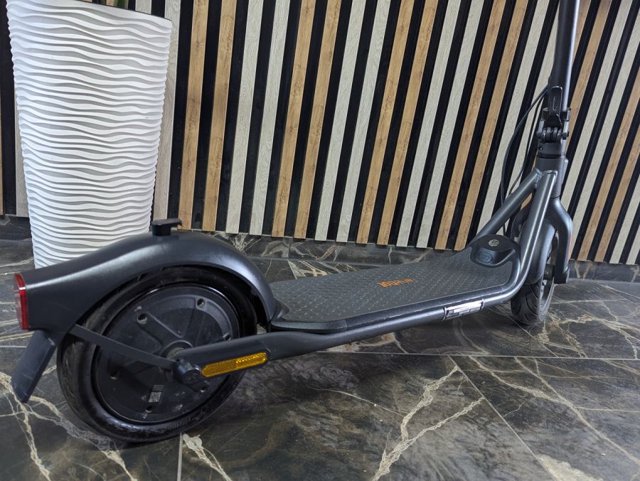 Б/В Електросамокат Segway Ninebot KickScooter F2