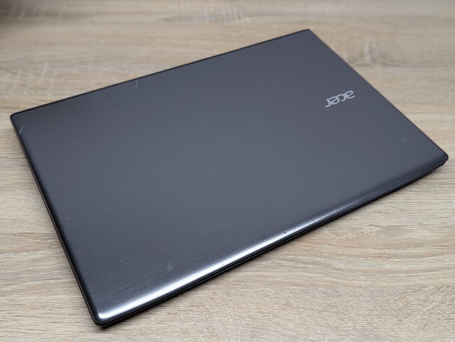 Уцінка! Ноутбук Б/В Acer Aspire E5-575, Intel Core i5-7200U, DDR4 8 GB, SSD 128GB, 15.6" Full HD
