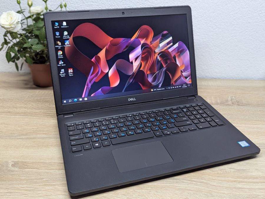 Ноутбук Б/В Dell Latitude 3580, Intel Core i5-7200U, DDR4 8 GB, SSD 128GB, 15.6" HD