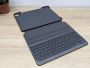 Б/В Чохол-клавіатура Logitech Slim Folio Pro для iPad Pro 1-2покоління YR0070