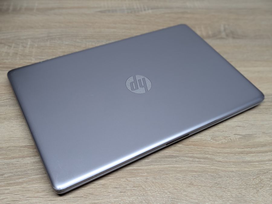 Уцінка! Ноутбук Б/В HP Notebook 250 G7, Intel Core i3-7020U, DDR4 8 GB, SSD 128GB, 15.6" Full HD