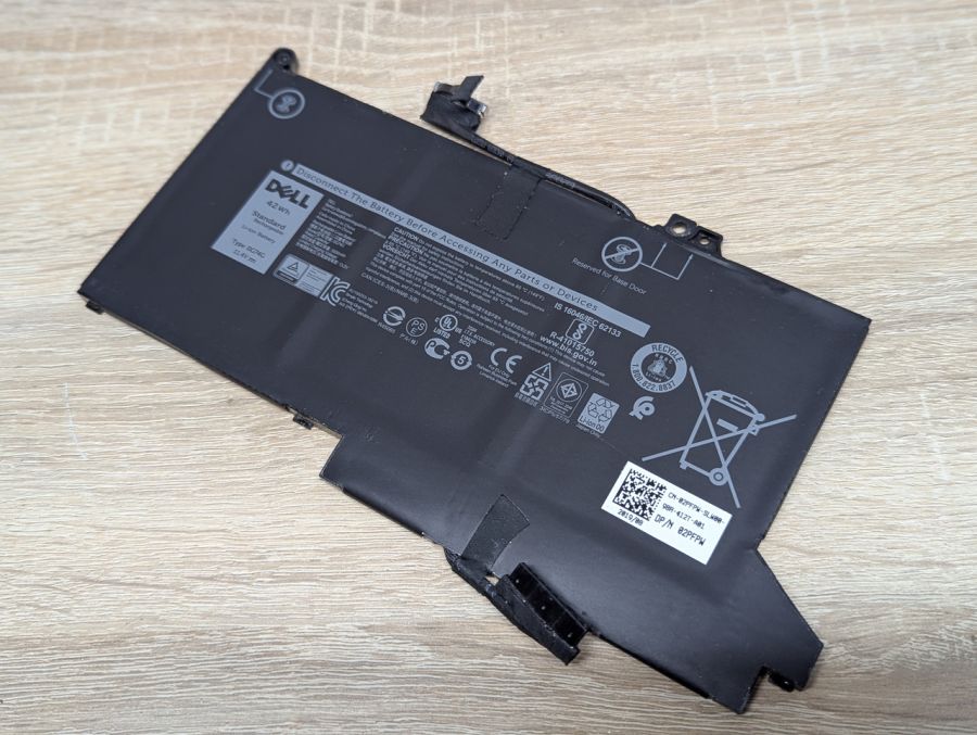 Б/В Оригінальна акумуляторна батарея Dell 0G74G