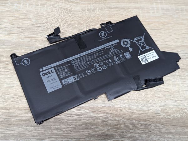 Б/В Оригінальна акумуляторна батарея Dell 0G74G