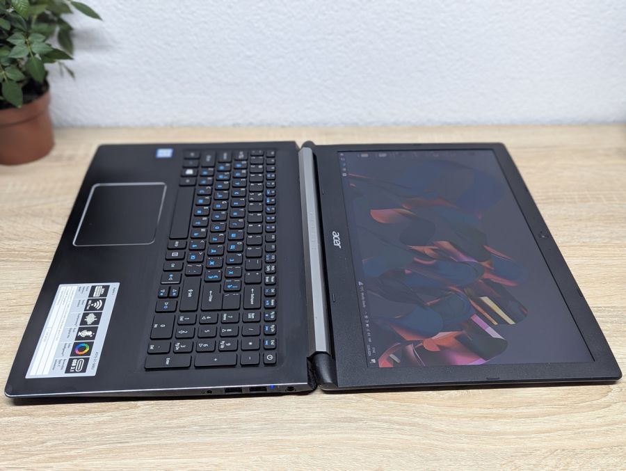 Ноутбук Б/В Acer Aspire A515-51, Intel Core i5-7200U, DDR4 8GB, SSD 128GB, 15.6" Full HD