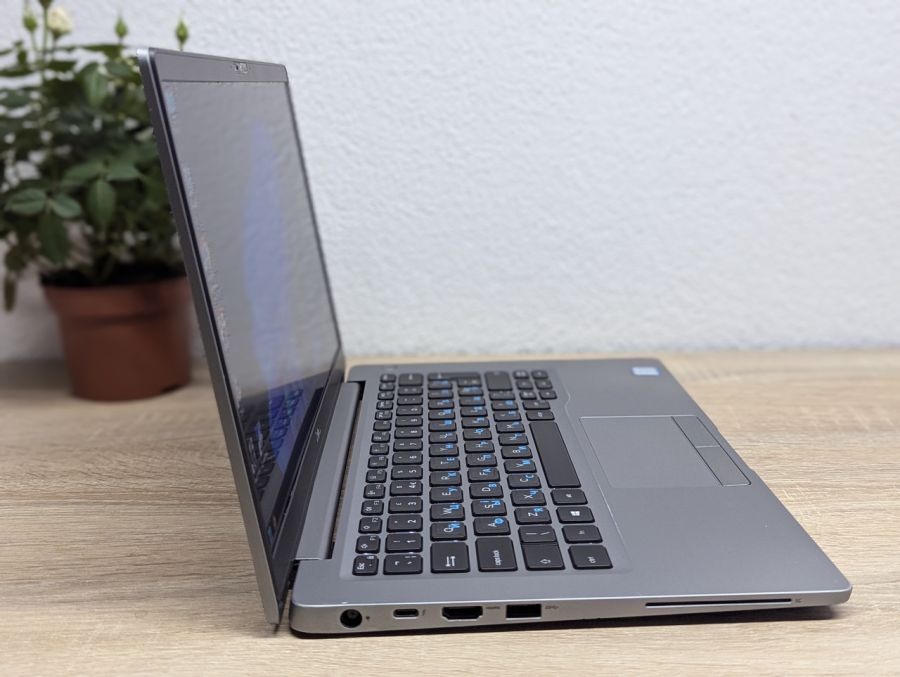 Ноутбук Б/В Dell Latitude 7400, Intel Core i7-8665U, DDR4 16 GB, SSD 256GB, 14" Full HD