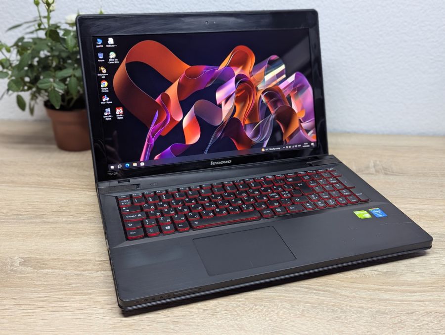 Ноутбук Б/В Lenovo IdeaPad Y510P, Intel Core i7-4700MQ, DDR3 12 GB, SSD 360GB, GeForce GT 755M 2Gb, 15" Full HD