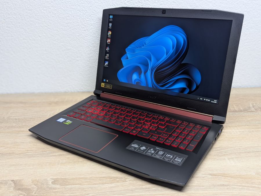 Ноутбук Б/В Acer Nitro AN515-51, Intel Core i7-7700HQ, DDR4 16 GB, SSD 256GB + SSD 1TB, NVIDIA GeForce GTX 1050, 15.6" Full HD
