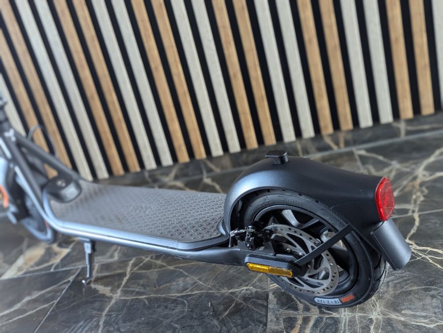 Б/В Електросамокат Segway Ninebot KickScooter F25E II